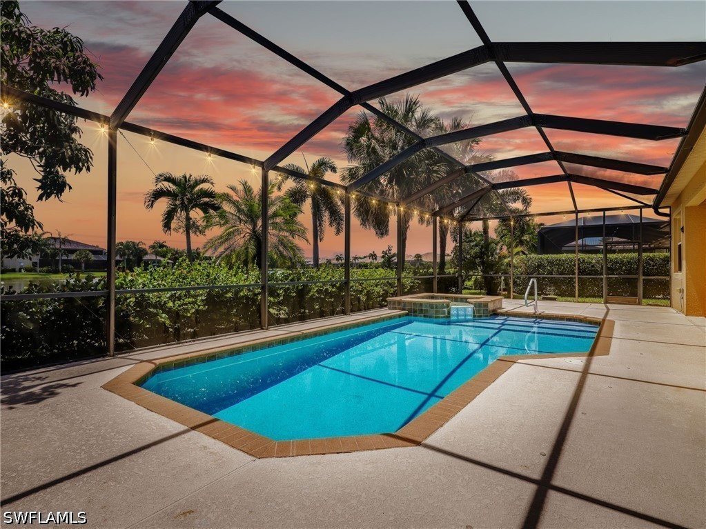 5 Bed Pool Home for Sale in Bella Terra, photo 4