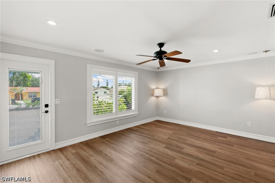 3 Bed Pool Home for Sale in Marco Island, photo 4