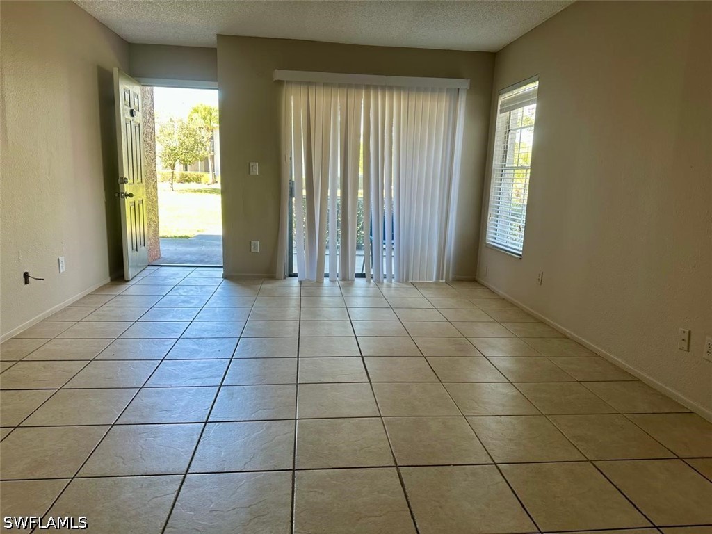 1 Bed Waterfront Home for Sale in Granada Lakes, photo 4