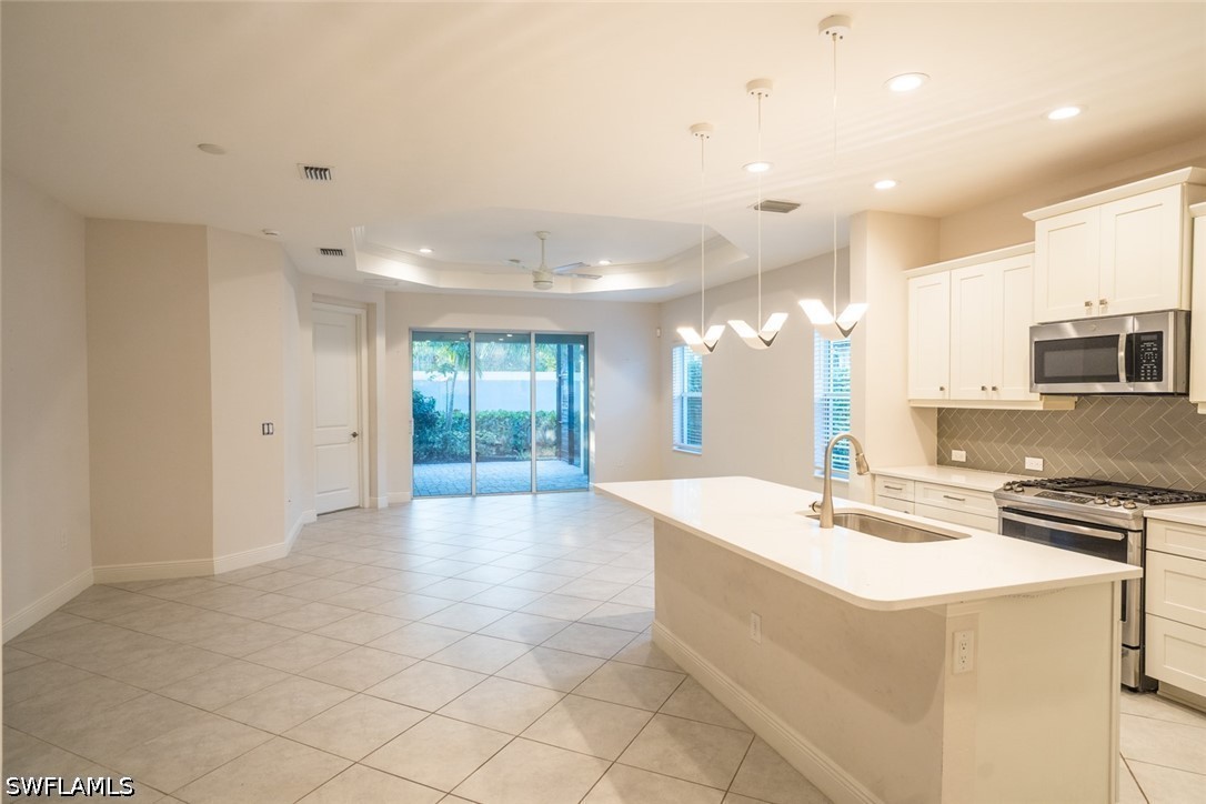 2 Bed Attached for Sale in Naples, photo 4