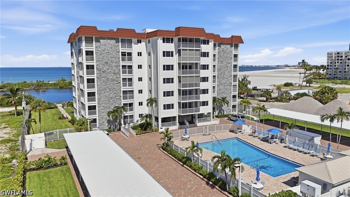2 Bed Waterfront Home for Sale in Sand Caper, photo 4