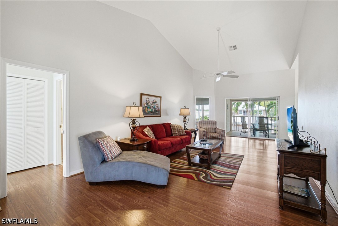 2 Bed Condominium for Sale in Bermuda Cays, photo 4