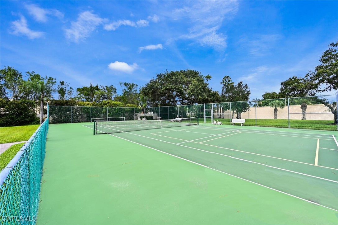2 Bed Condominium for Sale in Country Glen, photo 31