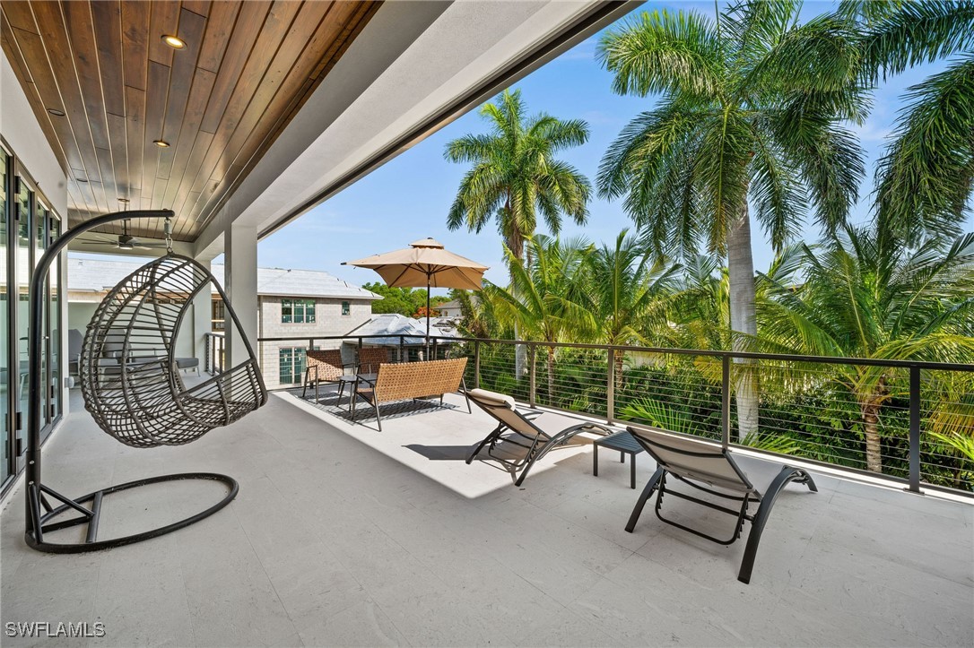 5 Bed Pool Home for Sale in Aqualane Shores, photo 31