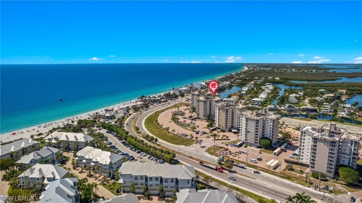 1 Bed Waterfront Home for Sale in Beach And Tennis Club, photo 31