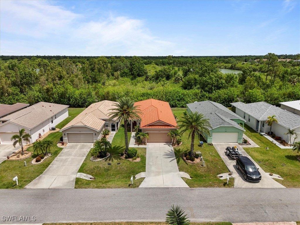 3 Bed SingleFamilyResidence for Sale in Not Applicable, FL — photo 31