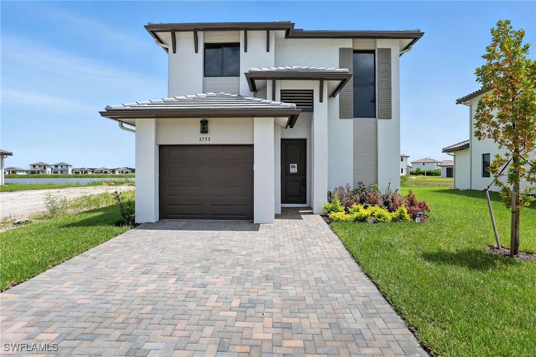 3 Bed Waterfront Home for Sale in Silverwood, FL, $421,307 — photo 31