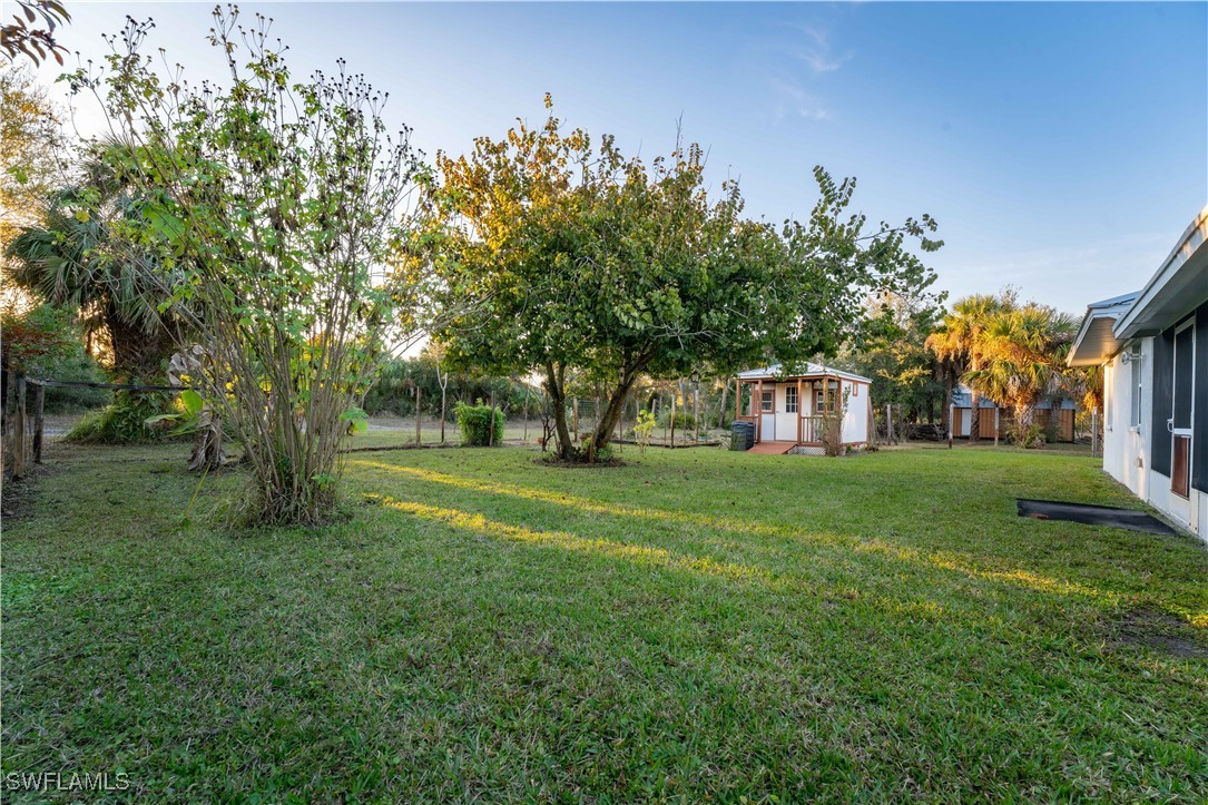3 Bed SingleFamilyResidence for Sale in Port Labelle, FL — photo 31