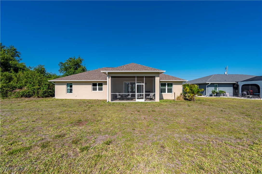 3 Bed SingleFamilyResidence for Sale in Deep Creek, FL — photo 31