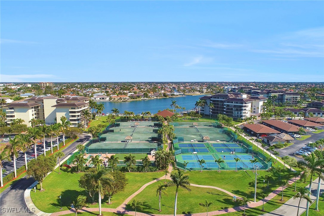 2 Bed Waterfront Home for Sale in Marco Island, photo 31