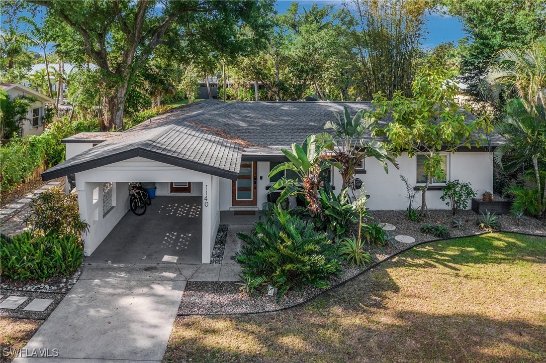 2 Bed Waterfront Home for Sale in Fort Myers, photo 31