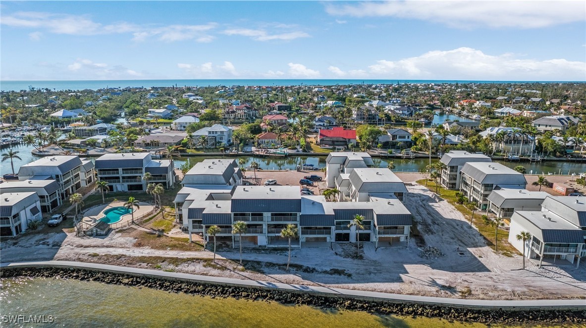 1 Bed Waterfront Home for Sale in Sanibel, photo 31