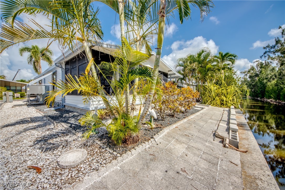 2 Bed Waterfront Home for Sale in Pine Island Cove, photo 31