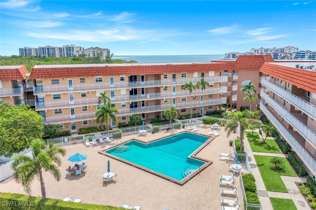 2 Bed Waterfront Home for Sale in Marco Island, photo 31