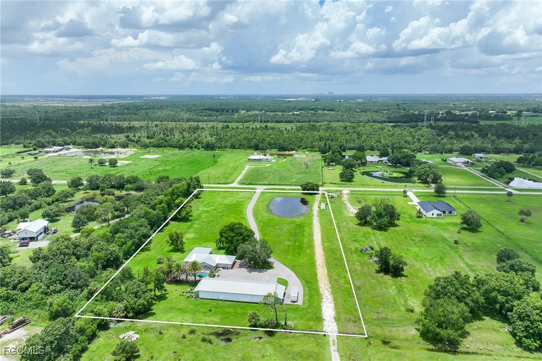 4 Bed Pool Home for Sale in Buckingham, photo 31
