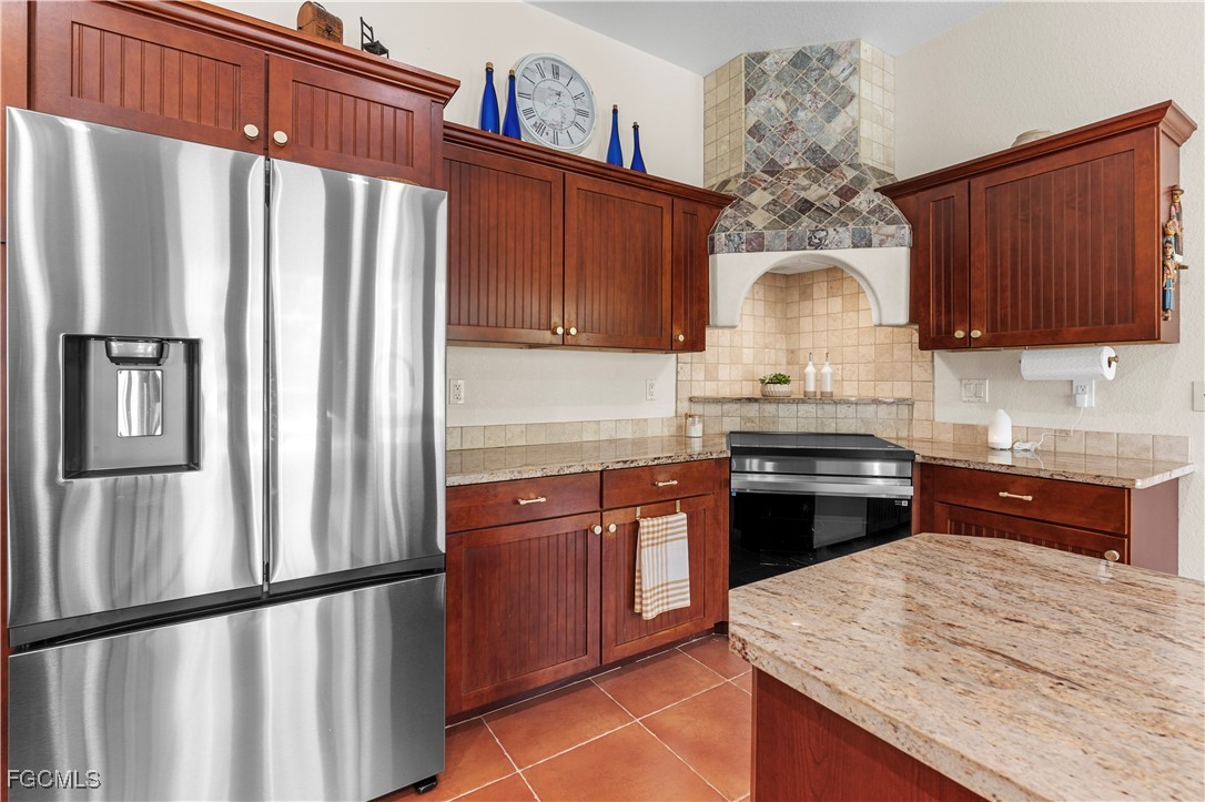 3 Bed Pool Home for Sale in Cape Coral, photo 31