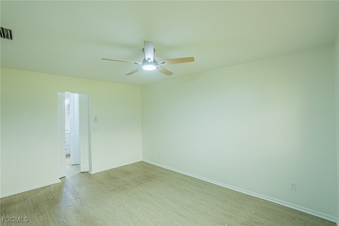 2 Bed Waterfront Home for Sale in Tropic Terrace, photo 31