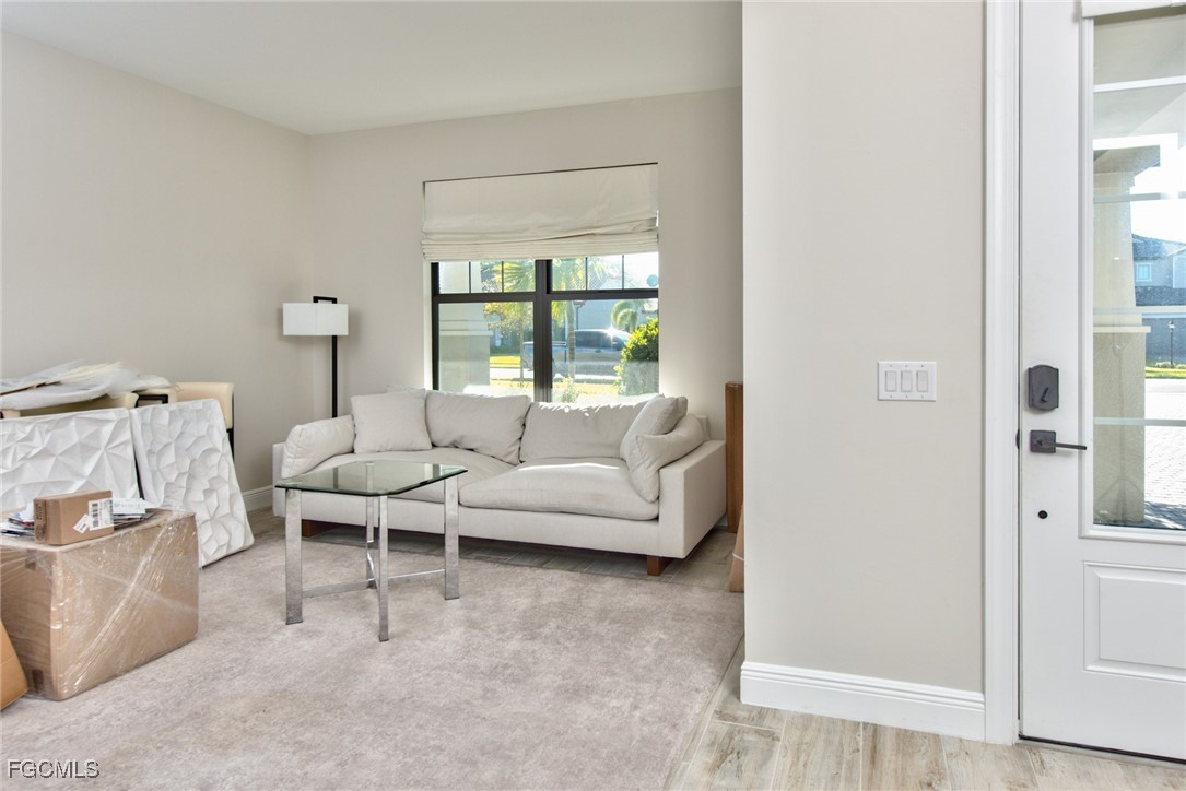 4 Bed SingleFamilyResidence for Sale in Estero, photo 31