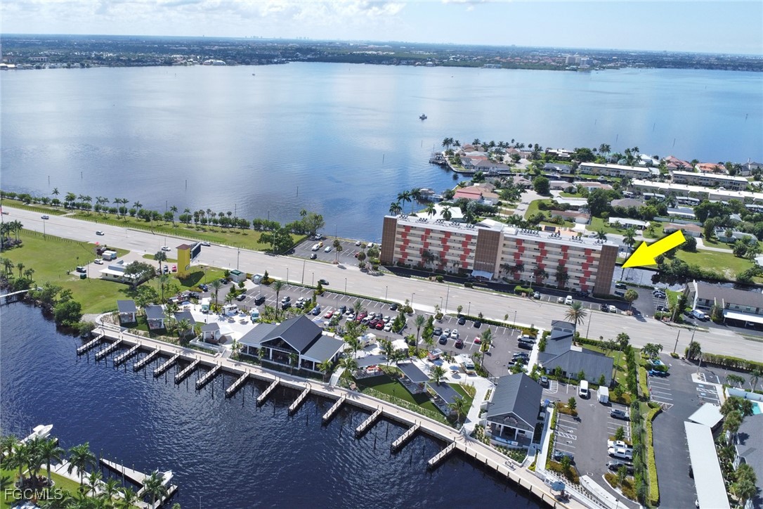 2 Bed Waterfront Home for Sale in Cape Coral, FL, $165,000 — photo 31