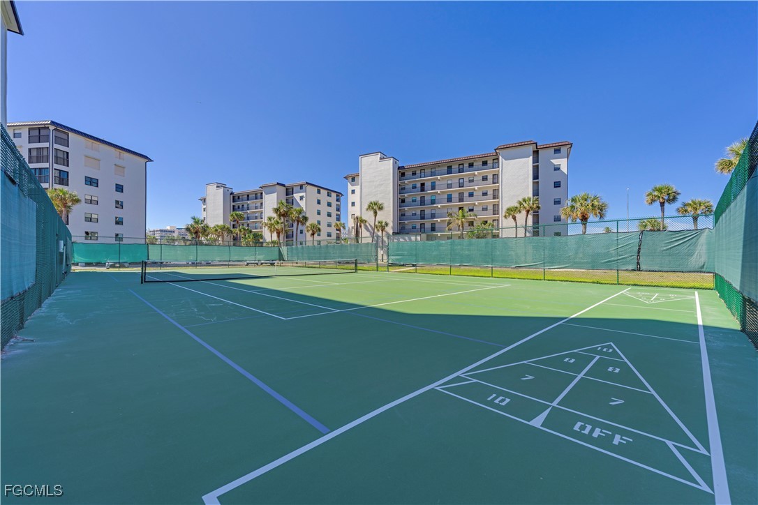 2 Bed Condominium for Sale in Fort Myers Beach, FL, $410,000 — photo 31