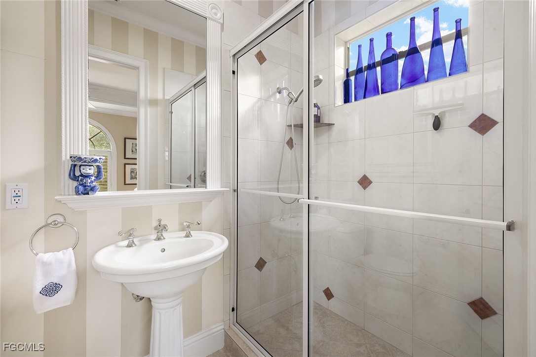 4 Bed Pool Home for Sale in Sanibel Estates, photo 31