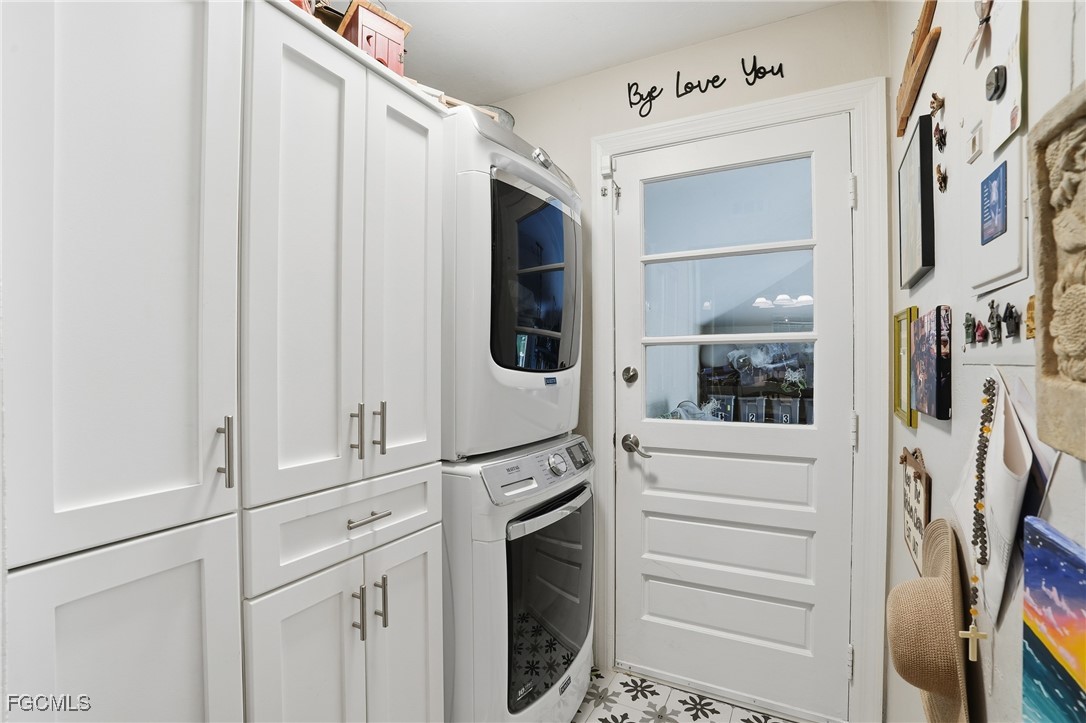 3 Bed Pool Home for Sale in North Fort Myers, photo 31