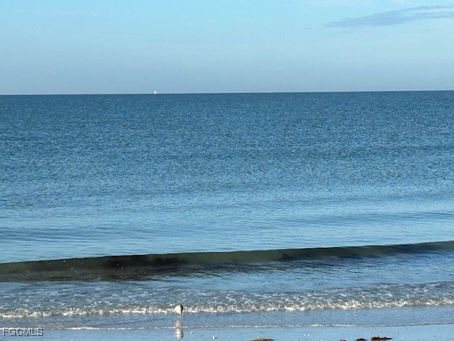2 Bed Waterfront Home for Sale in The Palms Of Bay Beach, FL — photo 31