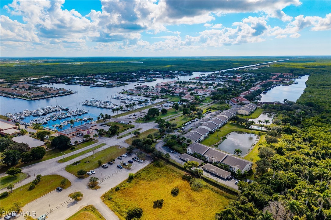 3 Bed Condominium for Sale in Sunset Cay Lakes, FL, $286,900 — photo 31