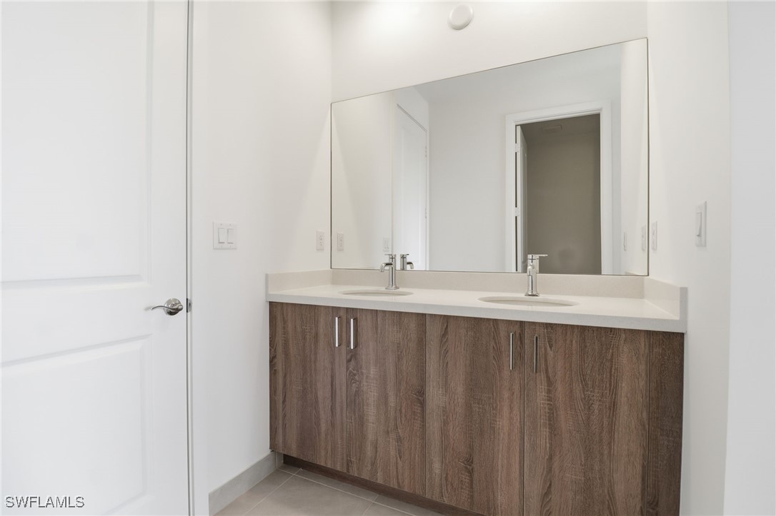 4 Bed SingleFamilyResidence for Sale in Maple Ridge, photo 31