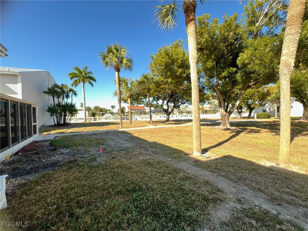 2 Bed Waterfront Home for Sale in Boardwalk Condo, photo 31