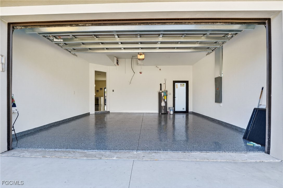 4 Bed SingleFamilyResidence for Sale in Lehigh Acres, FL — photo 31