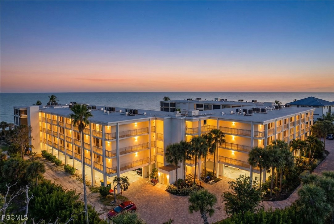 2 Bed Waterfront Home for Sale in Sanibel, photo 31
