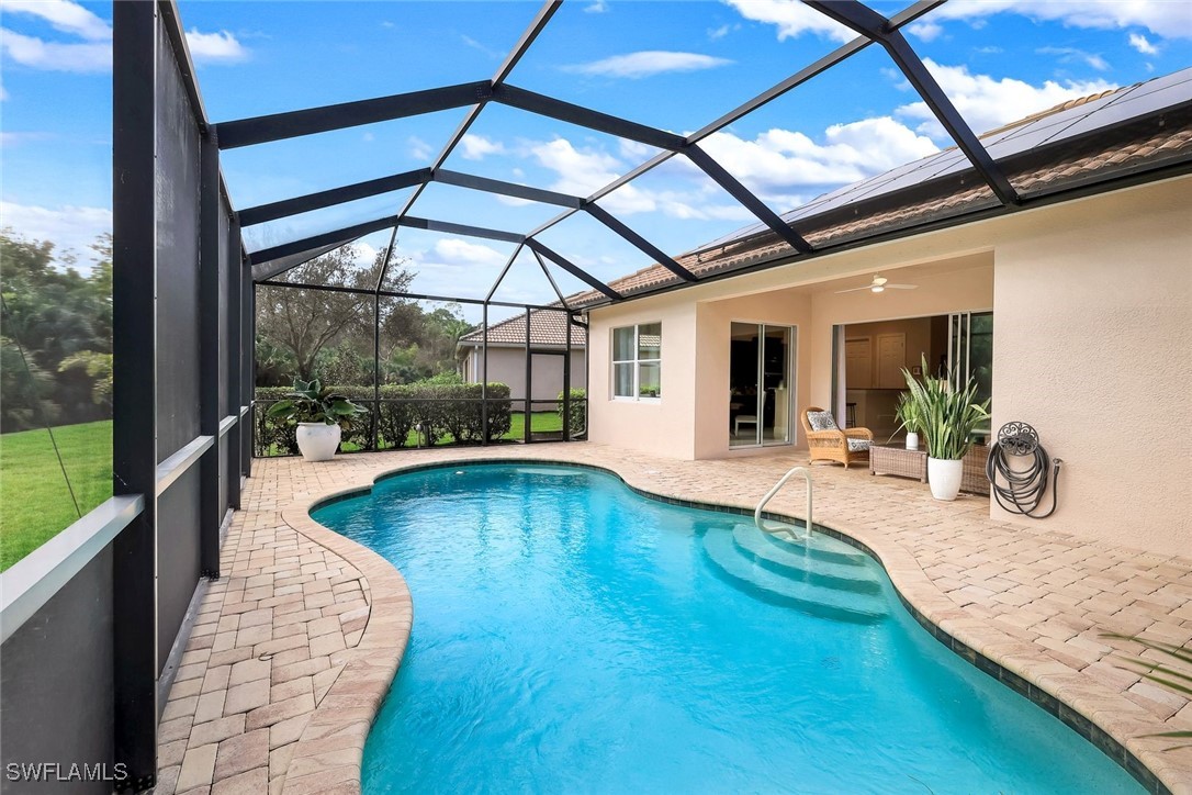 2 Bed Pool Home for Sale in Ashmont, photo 31
