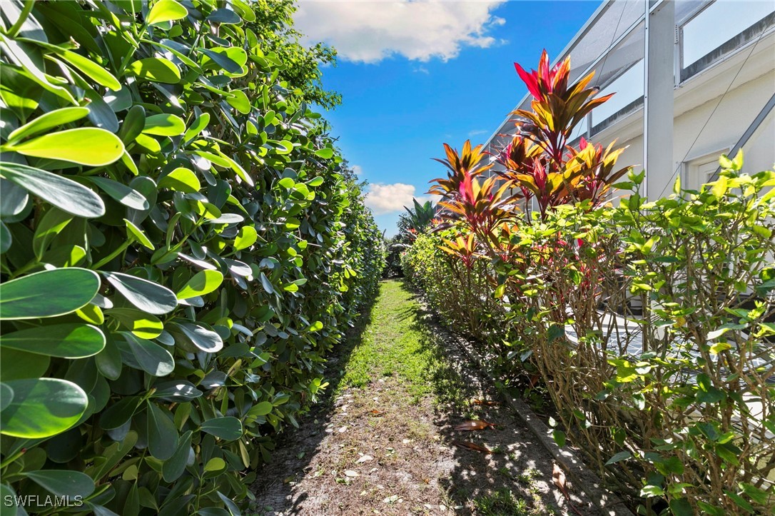 4 Bed Pool Home for Sale in Marco Island, photo 31