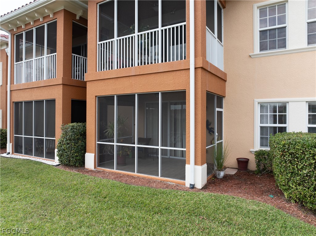 2 Bed Waterfront Home for Sale in Fort Myers, photo 31