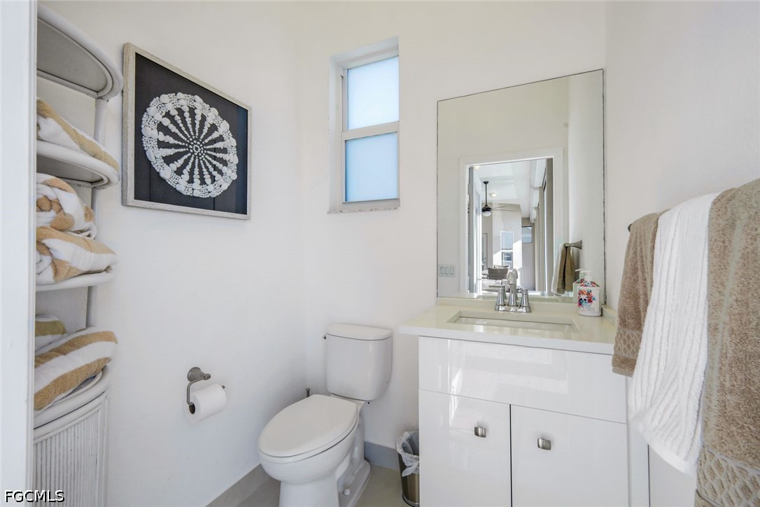 3 Bed Pool Home for Sale in Cape Coral, photo 31