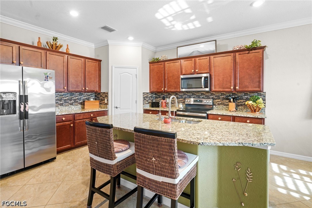 2 Bed Waterfront Home for Sale in Fort Myers, photo 31