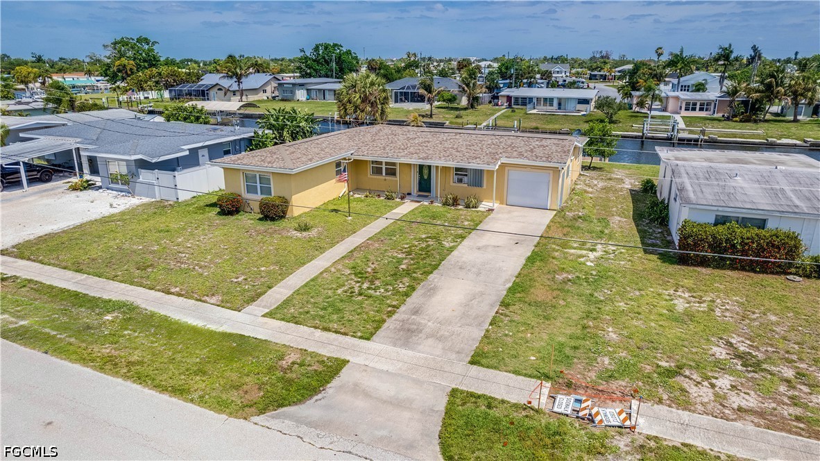 4 Bed Waterfront Home for Sale in Port Charlotte, FL — photo 31