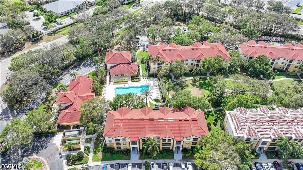 2 Bed Waterfront Home for Sale in Royal Greens, photo 31
