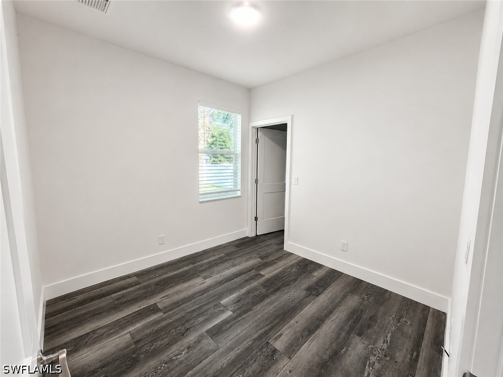3 Bed SingleFamilyResidence for Sale in Lehigh Acres, photo 31