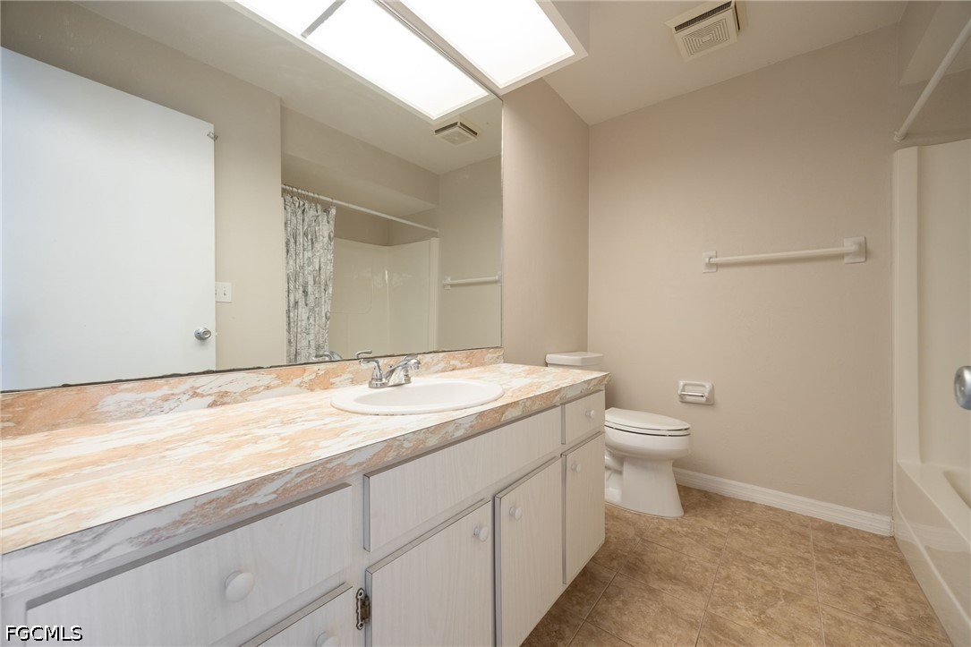 2 Bed Waterfront Home for Sale in Cape Coral, FL, $150,000 — photo 31