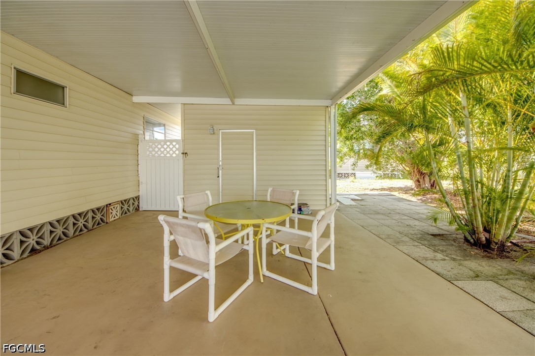 2 Bed ManufacturedHome for Sale in Old Bridge Village, FL — photo 31