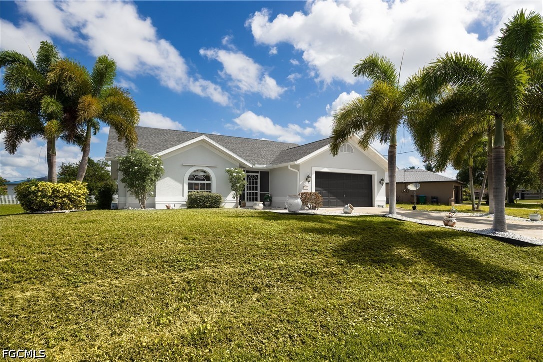 3 Bed SingleFamilyResidence for Sale in Cape Coral, photo 31