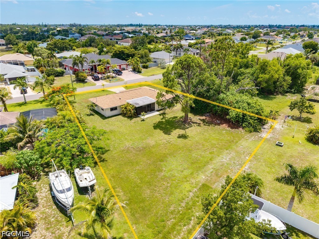 3 Bed SingleFamilyResidence for Sale in Cape Coral, FL — photo 31