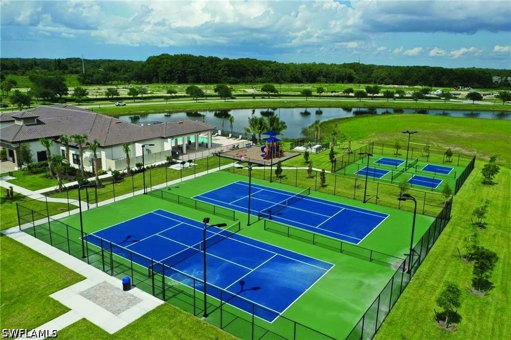 3 Bed Pool Home for Sale in Portico, photo 31
