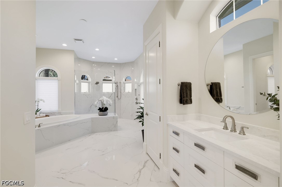 3 Bed Pool Home for Sale in Verona Lago, photo 31