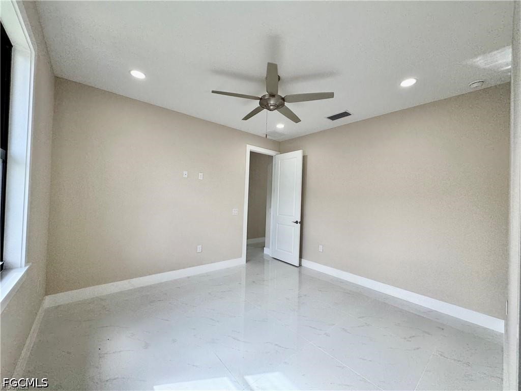 4 Bed SingleFamilyResidence for Sale in Cape Coral, photo 31