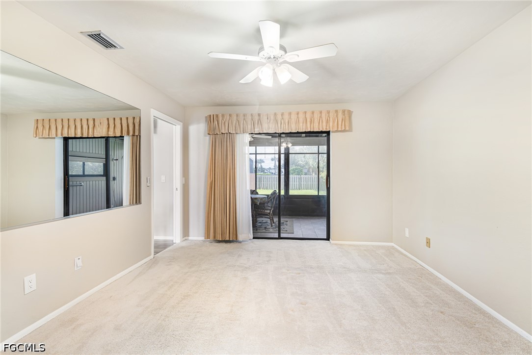 2 Bed SingleFamilyResidence for Sale in Fort Myers, photo 31