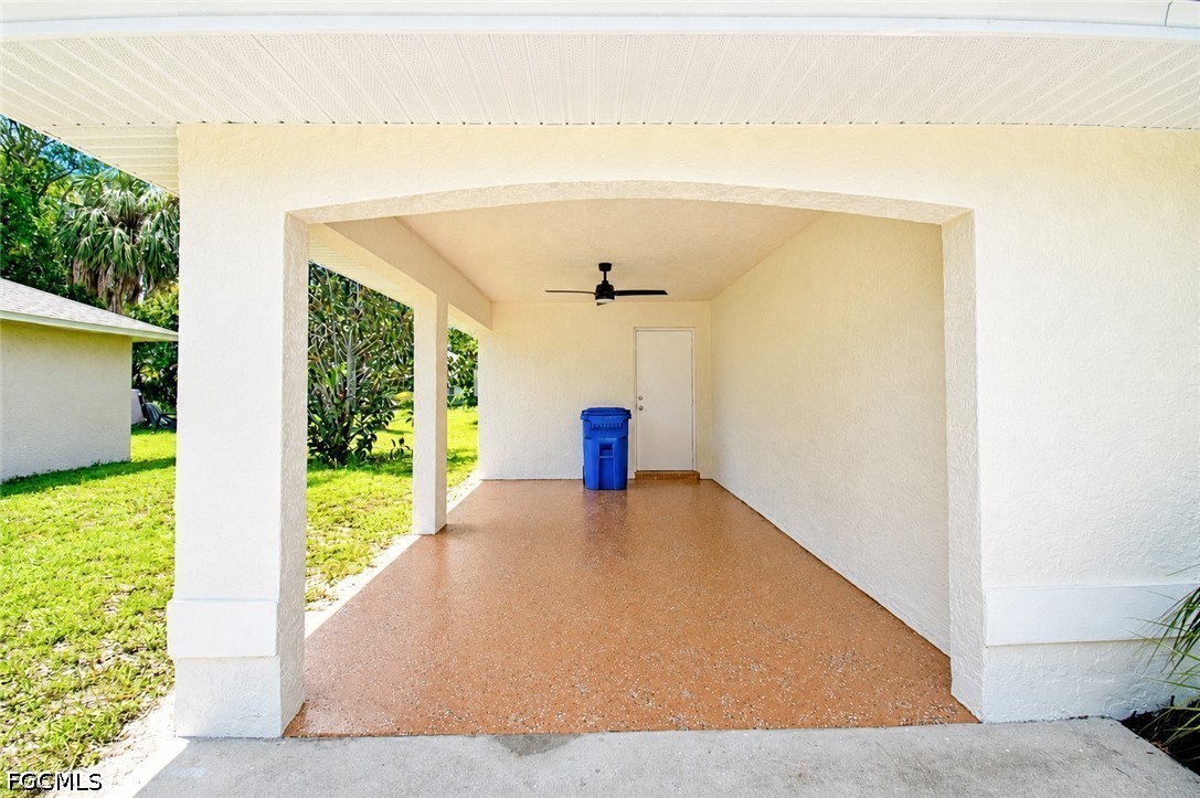 3 Bed SingleFamilyResidence for Sale in Fort Myers, FL — photo 31