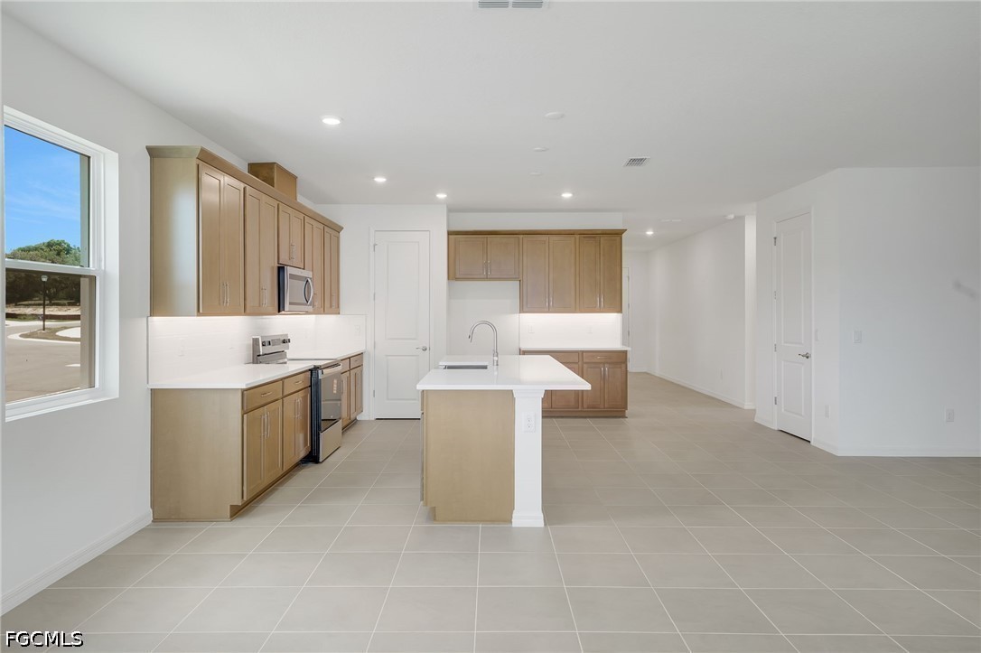 4 Bed SingleFamilyResidence for Sale in Turnleaf, photo 31